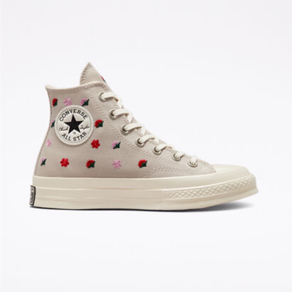 High Top Converse Chuck 70 Floral Embroidery Women’s High Top Shoe - Picture 1 of 11